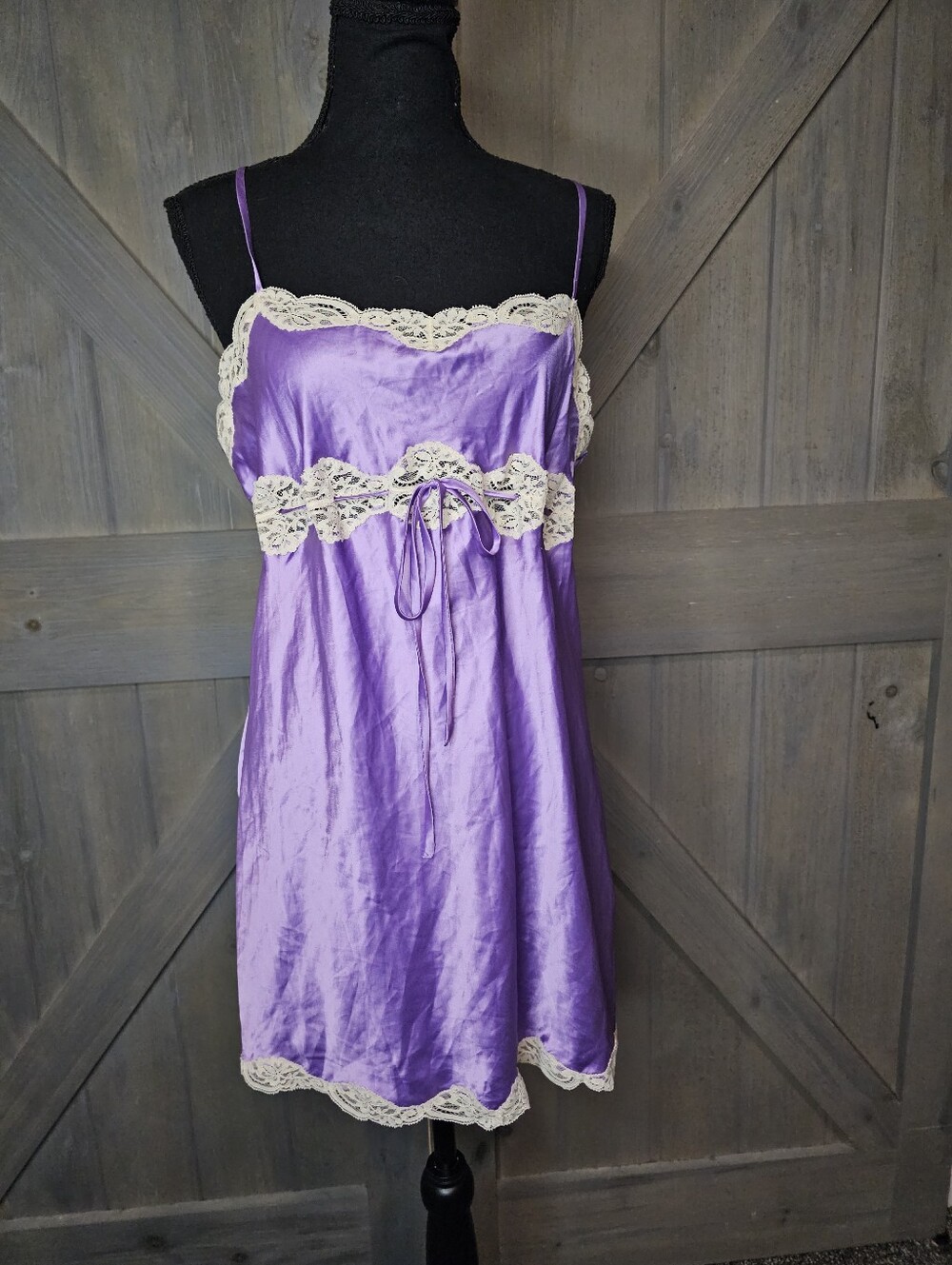 Victoria's Secret Purple Satin Lace Trim Nightgown sz Medium